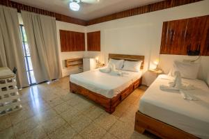 Room #28 at Waterfront Playa Alicia