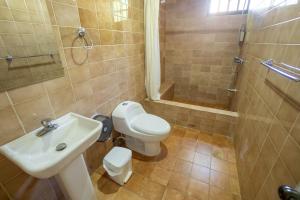 Room #28 at Waterfront Playa Alicia