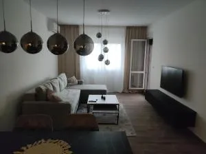 INDJIJA CENTAR Lux Apartment - Inđija