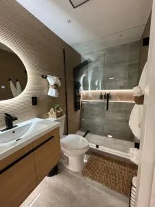 VillaBellaWood - Three Oaks