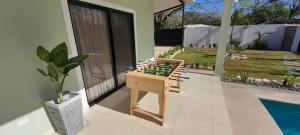 Private Villa with Pool, Foosball & Putting Green