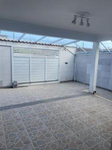 Casa em reforma temporariamente