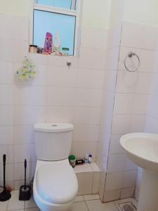 Racecourse gardens apartment