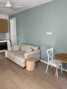 Stunning Burleigh Heads Studio - Burleigh Waters