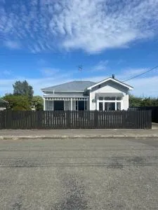 Cottage on Strasbourge - Hinakura