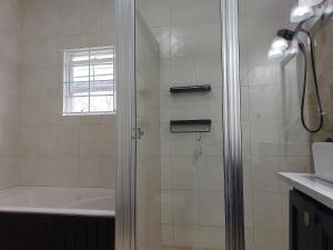 Ivys Luxury Townhouse - 1 bdrm