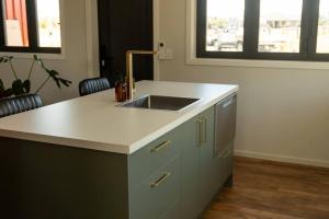 Red Hut - touch of luxury - Twizel