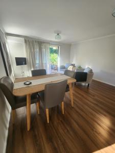 Karapiro Apartment