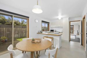 Grovedale Home Away From Home