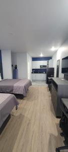 Platinum Inn 99 and Morton Ranch