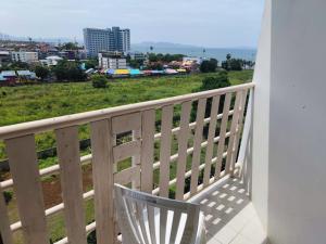 Jomtien beach high seaview rimhad seaside condo