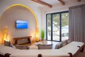 Ocean Beach Villas - Carita Kondominium - Sukarame