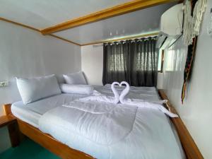 Share trip komodo 3Days 2Night