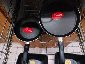 Fully Private 1BHK Couple Friendly Green Nest