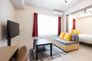 Wellsquareism Ikebukuro west