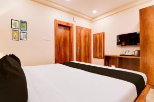 Super Hotel O 82938 Grand Inn