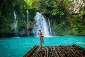 15P Walking distance to Ayala and IT Park with WIFI