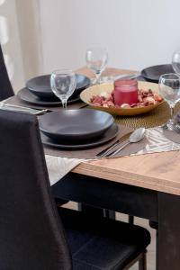 Kazimierza Wielkiego Cozy Apartment Parking by Rent like home