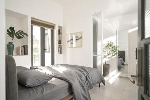 M Village Living Trần Quốc Thảo