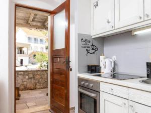 Apartment Vela Stiniva with terrace