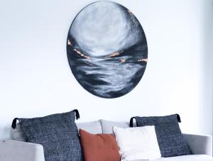 Stunning 1BR Apt In The City Centre with Free Garage