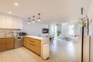 Extravagant 2BDR Apartment in JBR