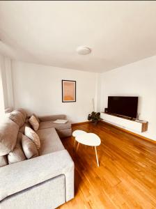 La Puerta de Viana, con desayuno, piscina y posibilidad Visita a bodega!