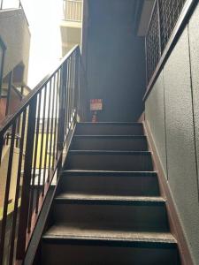 新宿区 駅から徒歩3分 新宿 六本木 築地直通 最大4名 32平米 201