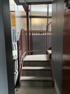 新宿区 駅から徒歩3分 新宿 六本木 築地直通 最大4名 32平米 201