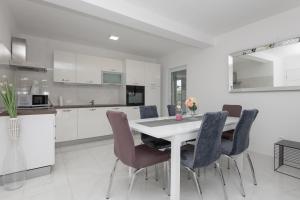 Villa Bianca with private pool