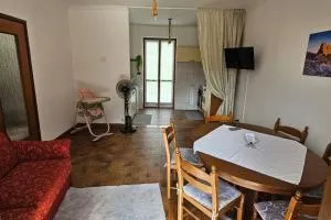 Locazione Turistica la Valle - Brossasco - Melle