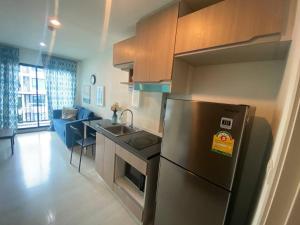 素坤逸50巷一房一厅免费Wi-Fi简单安静可做饭交通方便