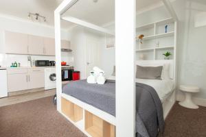 Classy Studio Apartment In Brighton