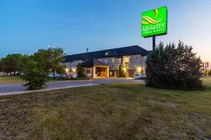 Quality Inn & Suites Yorkton - Esterhazy