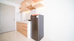 Compact and Strategic Studio at Bale Hinggil Apartment By Travelio