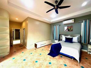 Pool Villa 5bedroom Cosy Beach Pattaya Big area close to the beach