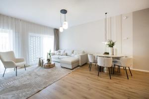 Elegant Premium Apartment with Parking