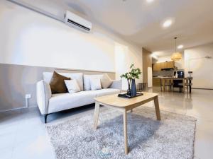 4B2B for 7 pax - 15 min to Lotuss Mall - Kajang