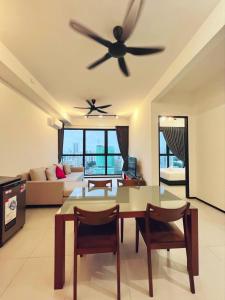Urban Suite by Uptrend Home Management