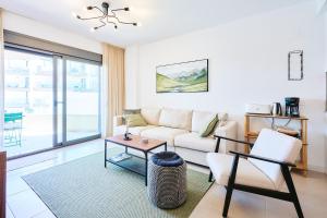 Marinsa Beach BC01 by HolidayAndaluz