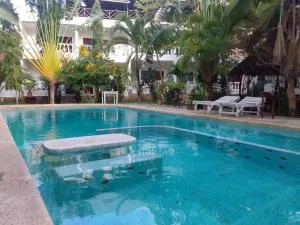 Diani Beach shades - 乌昆达