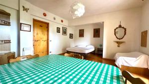 Marcelli, trilocale con giardino a 200mt dal mare - M114