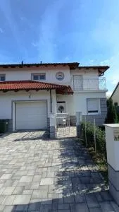 Klau & Bali Apartmanház Sopron - Fertőrákos