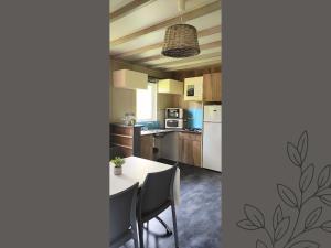 Campings Hotel De Plein Air Le Chanset : photos des chambres