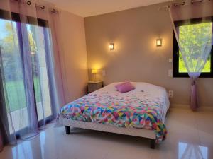 Villas La jolie Villa du Pesquier : photos des chambres