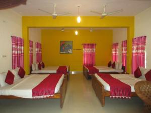 KSTDC Hotel Mayura Velapuri Belur