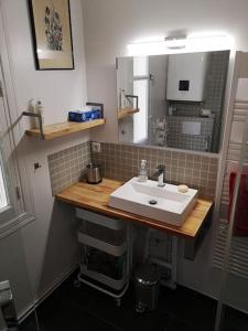 Charmant appartement parisien 2 pièces