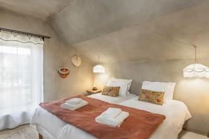 Maisons de vacances Les Gites de l-Atelier - Gites de charme en Foret de Fontainebleau - 1 Gite 1 chambre et 1 Gite 2 chambres : photos des chambres