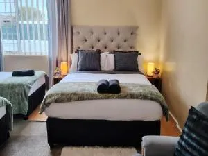 54 on 7th Newton Park - Glenhurd