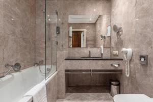 Gertrude Hotel self check-in